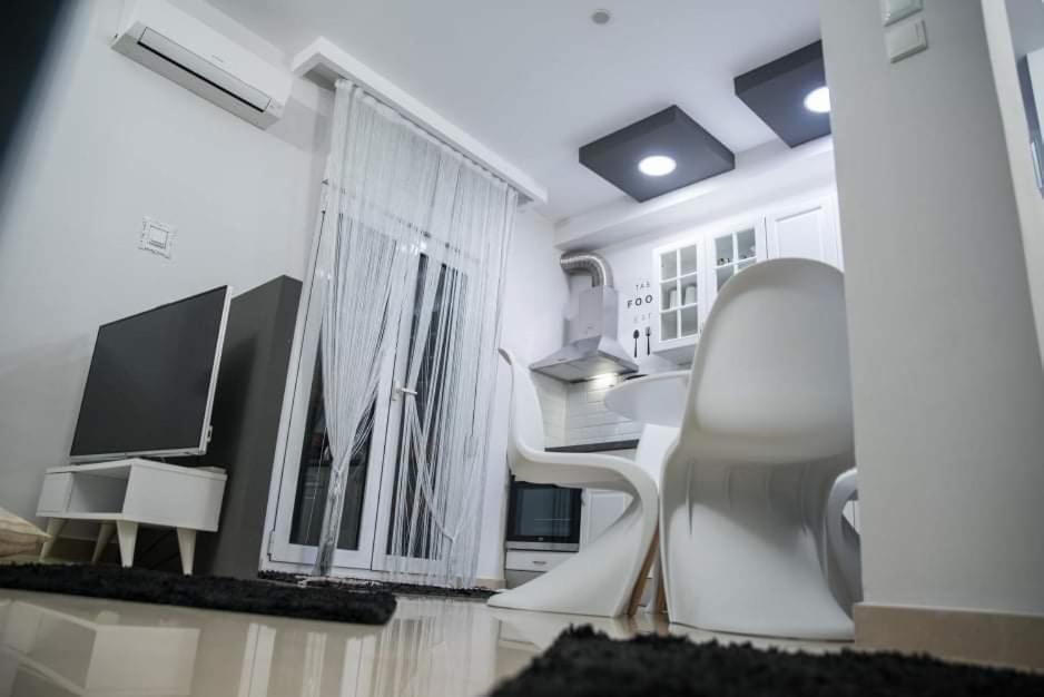 Boutique Lux Apartments Kavala Bagian luar foto